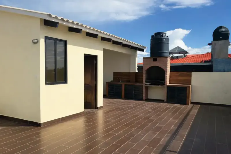 Foto 19 de Casa en Esquina con Amplio Jardín y Terraza – Espacio, Privacidad y Confort en un Solo Lugar.
