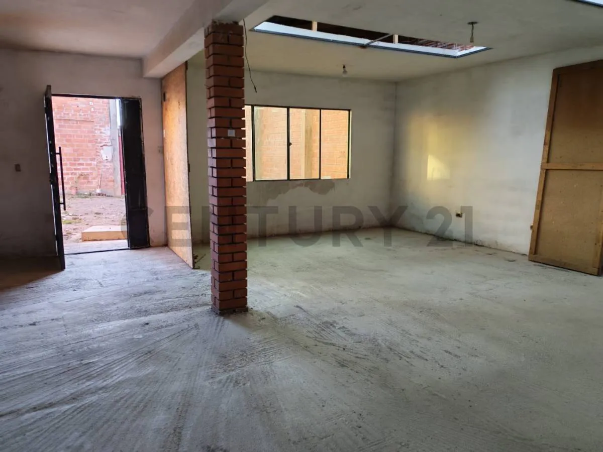 Foto 6 de Casa en Esquina en Venta, Cerca del Centro de Medicina Nuclear