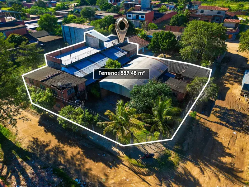 Foto 12 de Amplia Vivienda con Galpon en Venta, Cerca del Nuevo Mercado Abasto
