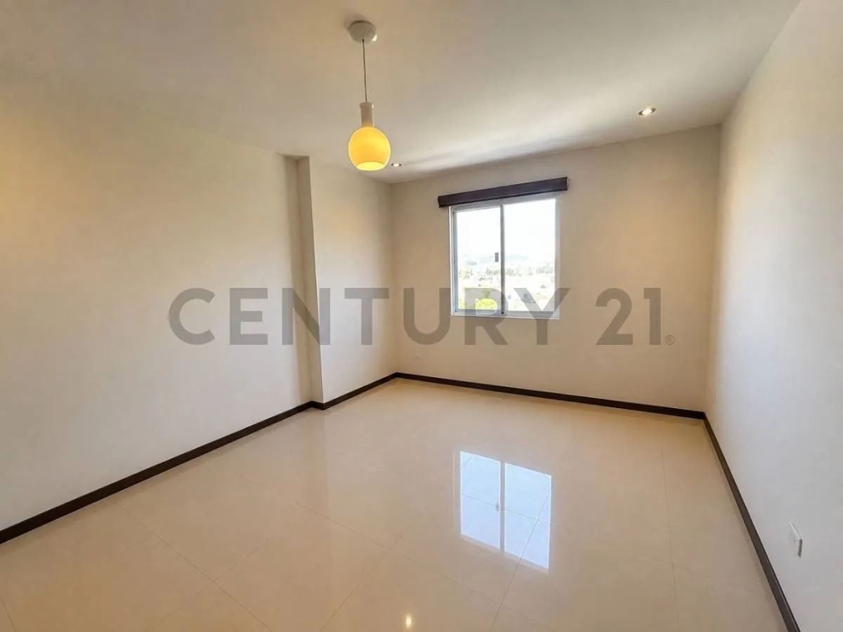 Foto 15 de Departamento en Venta de 3 Dormitorios