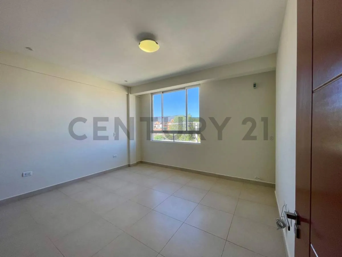 Foto 4 de Oficina Dúplex en Alquiler | Ubicación Estratégica en Pleno Centro de Tarija