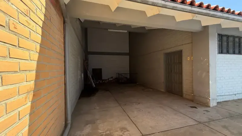 Foto 17 de Esquina comercial estratégica en Villa Fátima – 700 m² construidos