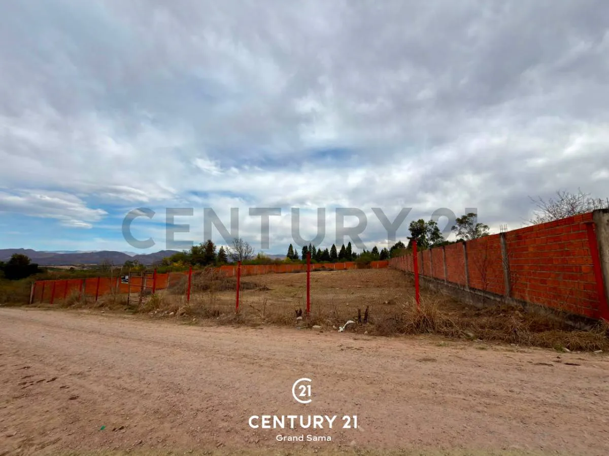 Foto 1 de Terreno en venta en Turumayo