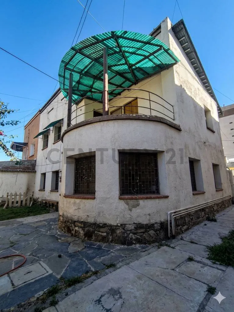 Foto 2 de Casa como lote en venta, calle Beni casi Tarija