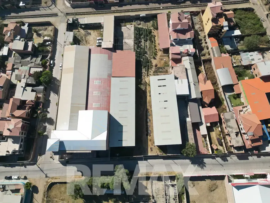 Foto 6 de Propiedad Comercial a Precio de Lote en Colcapirhua