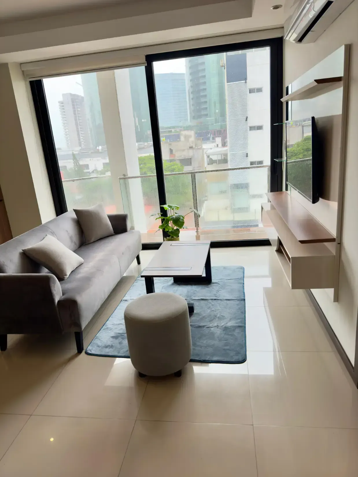 Foto 1 de Departamento de 1 Dormitorio en Venta/Alquiler en Edif. Leaf Tower