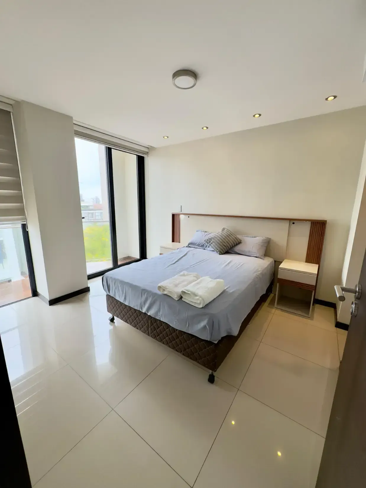 Foto 4 de Departamento de 1 Dormitorio en Venta/Alquiler en Edif. Leaf Tower