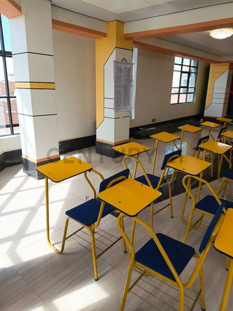 Foto 4 de local en alquiler de 150 m2 en el 3 er piso