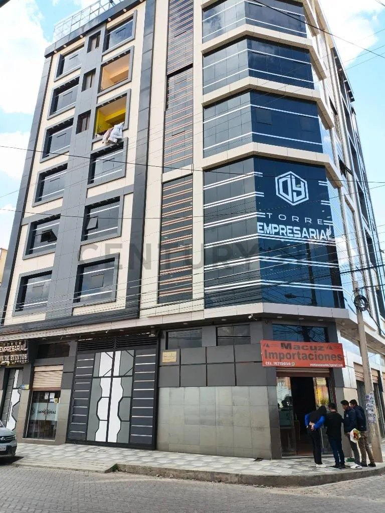 Foto 2 de local en alquiler de 150 m2 en el 3 er piso