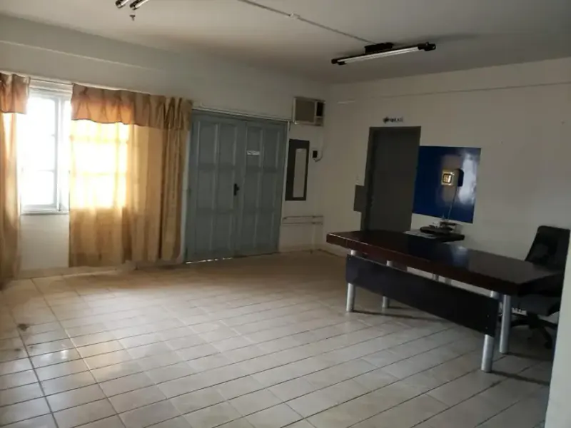 Foto 16 de Una Ubicación Que Hace La Diferencia /5.485 m² de terreno | 60 m de frente | 2 calles | 3 tinglados