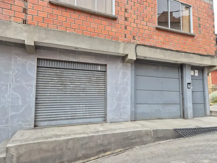 Foto 4 de Garzonier o local comercial