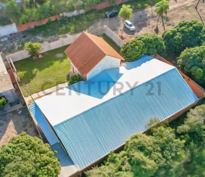 Foto 6 de Galpón con oficinas en Venta