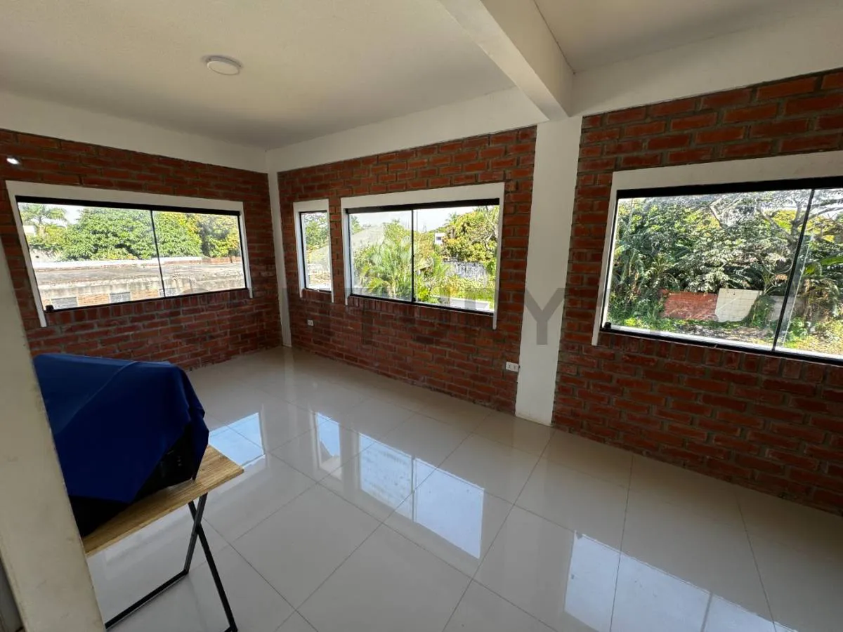 Foto 16 de Galpón con oficinas en Venta