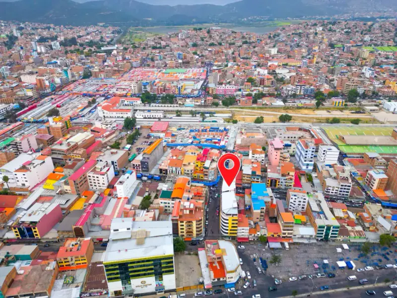 Foto 6 de Local Comercial en Alquiler – Piso 2 Completo en El Centro de Cochabamba