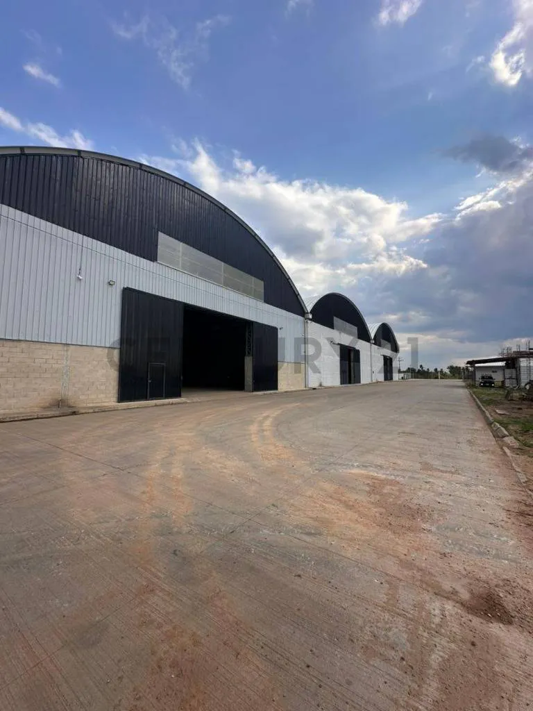 Foto 5 de Megagalpon Industrial en Alquiler