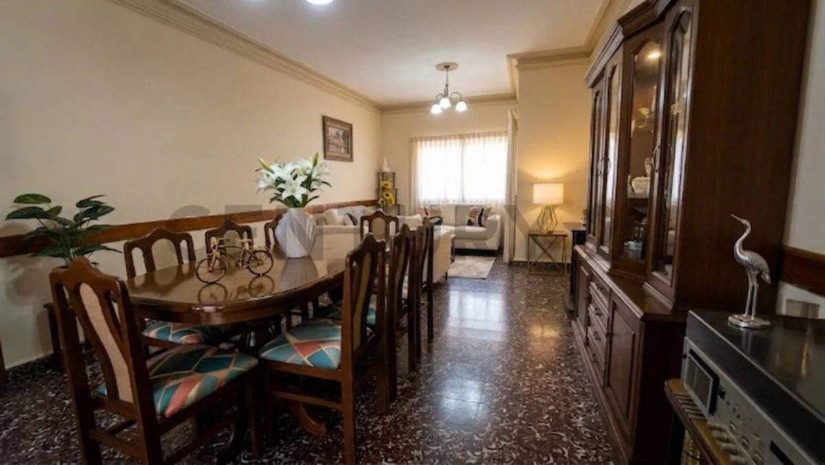 Foto 7 de 2 Casas en 1 en Alquiler – Ideal para Oficinas | Tarija