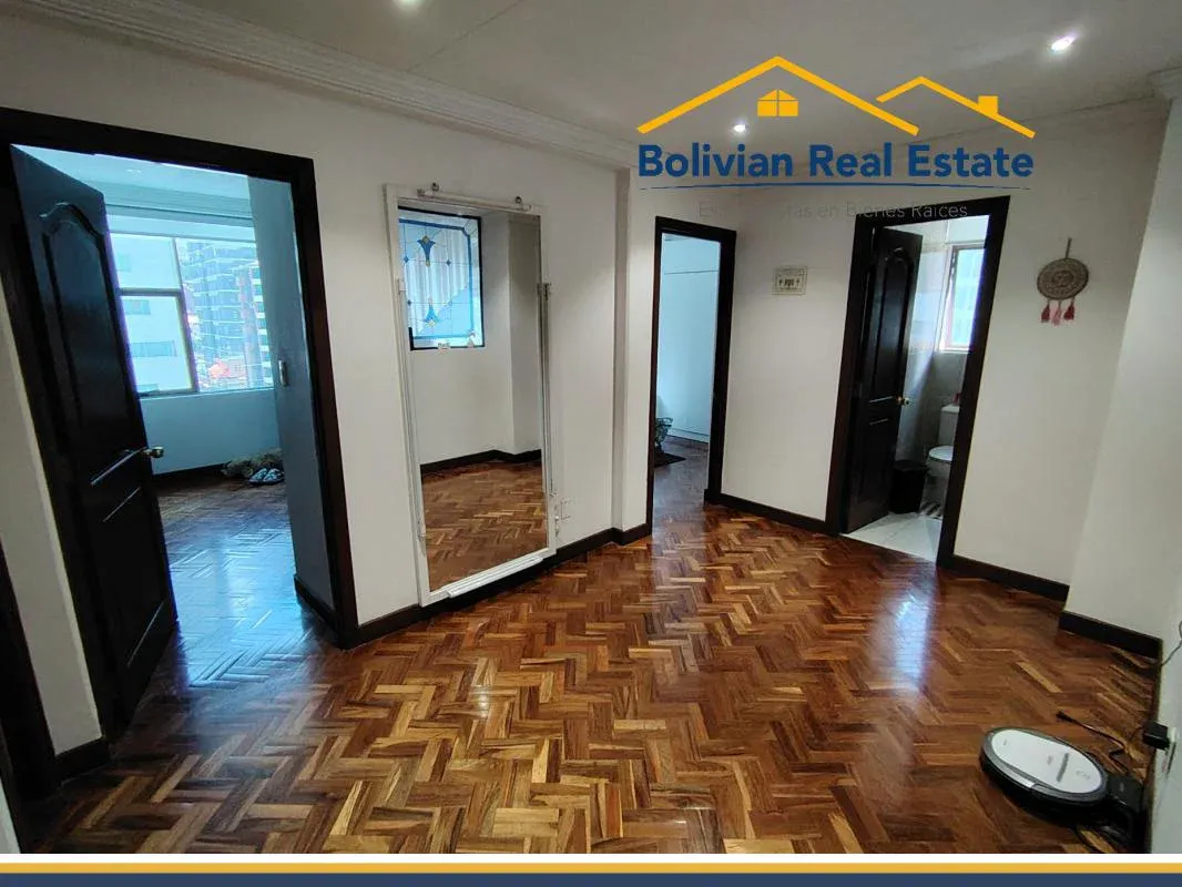 Foto 5 de Excelente y Soleado Departamento Amoblado en Alquiler – Calacoto
