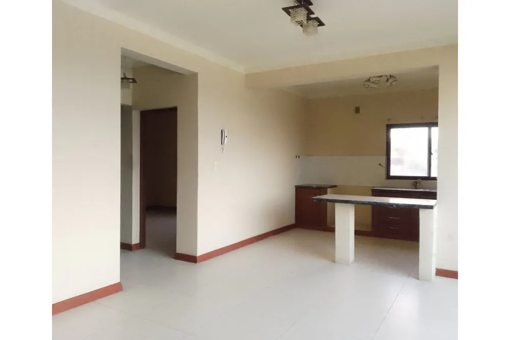 Foto 1 de “Depto en Condominio San Gerónimo con balcón y piscina – Tarija”
