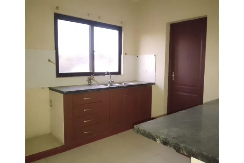 Foto 11 de “Depto en Condominio San Gerónimo con balcón y piscina – Tarija”
