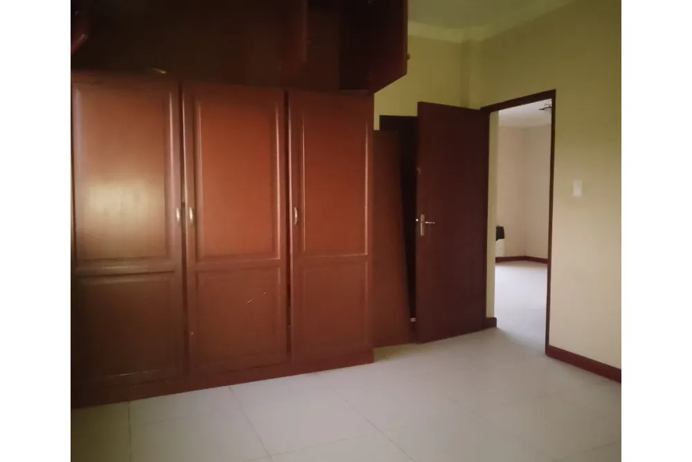 Foto 5 de “Depto en Condominio San Gerónimo con balcón y piscina – Tarija”