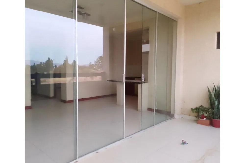 Foto 10 de “Depto en Condominio San Gerónimo con balcón y piscina – Tarija”