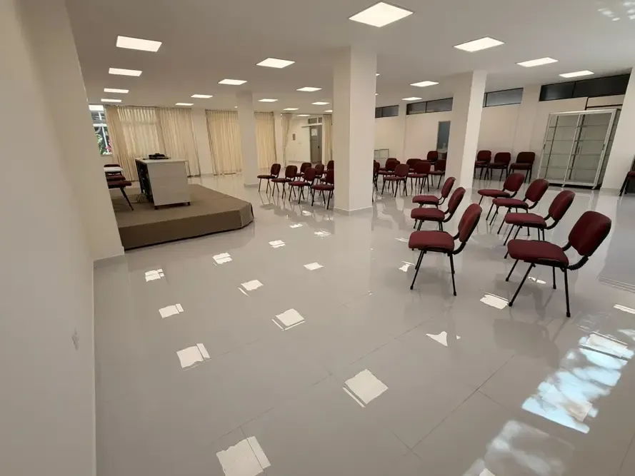 Foto 5 de Oficina Corporativa en Alquiler – Cala Cala