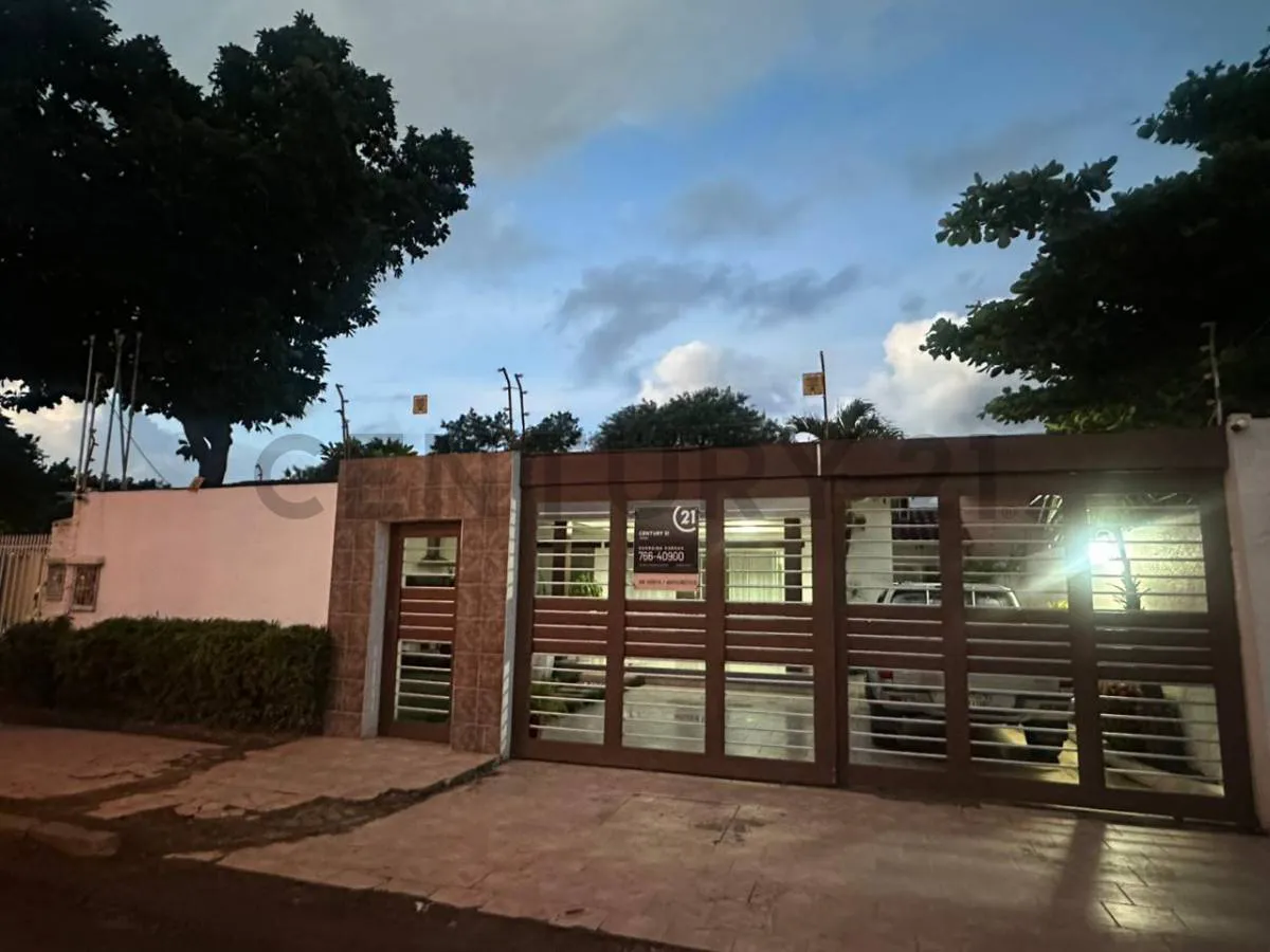 Foto 1 de Casa en Anticretico en zona este - Av. Virgen de Lujan 6to anillo