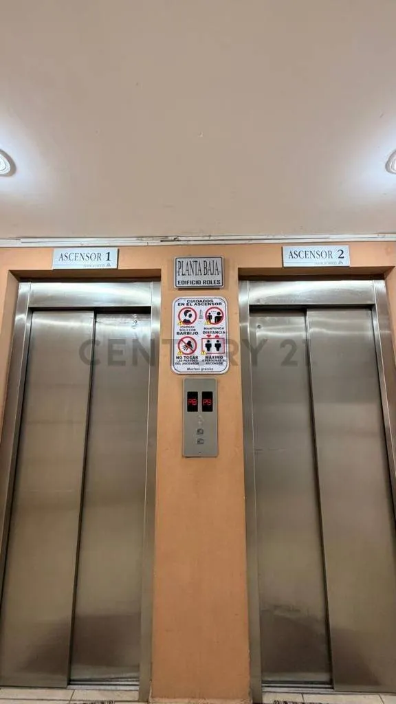 Foto 4 de Departamento Edificio Roles en Venta