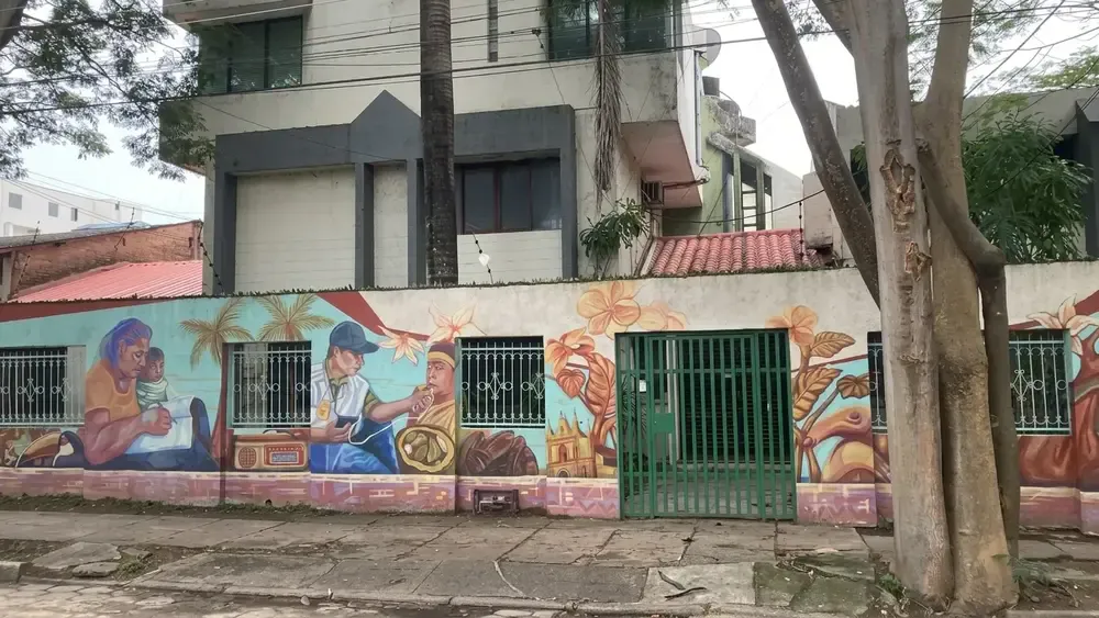 Foto 1 de 🏢 Oficinas en Alquiler – Edificio Radio Santa Cruz