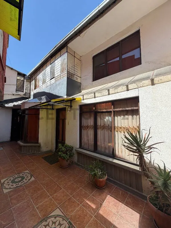Foto 18 de Av. Landaeta Casa En Venta (Tembladerani)