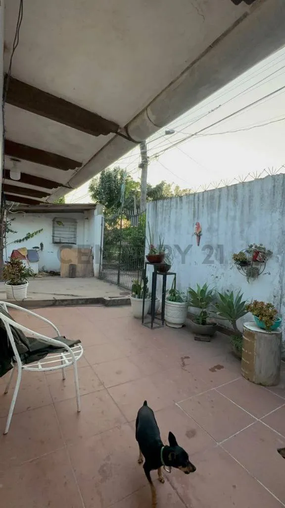 Foto 4 de Casa con Amplio y Hermoso Terreno en Venta para Desarrollo Inmobiliario