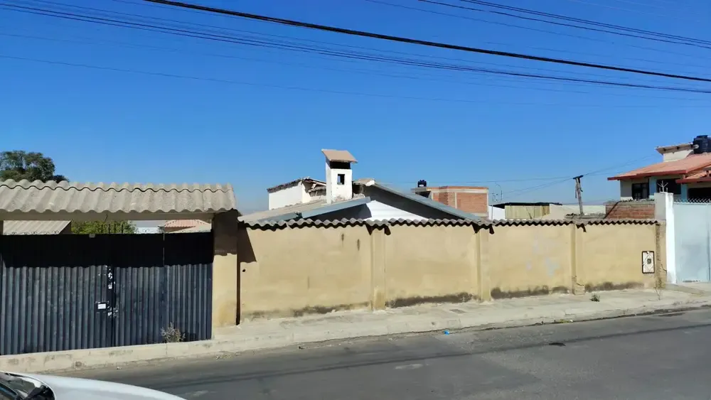 Foto 1 de 🏡✨ ¡Oportunidad en Queru Queru! ✨🏡Lote para Inversion