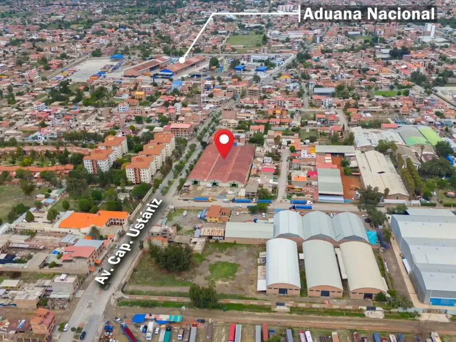 Foto 4 de Galpon Industrial en Alquiler Sobre Avenida