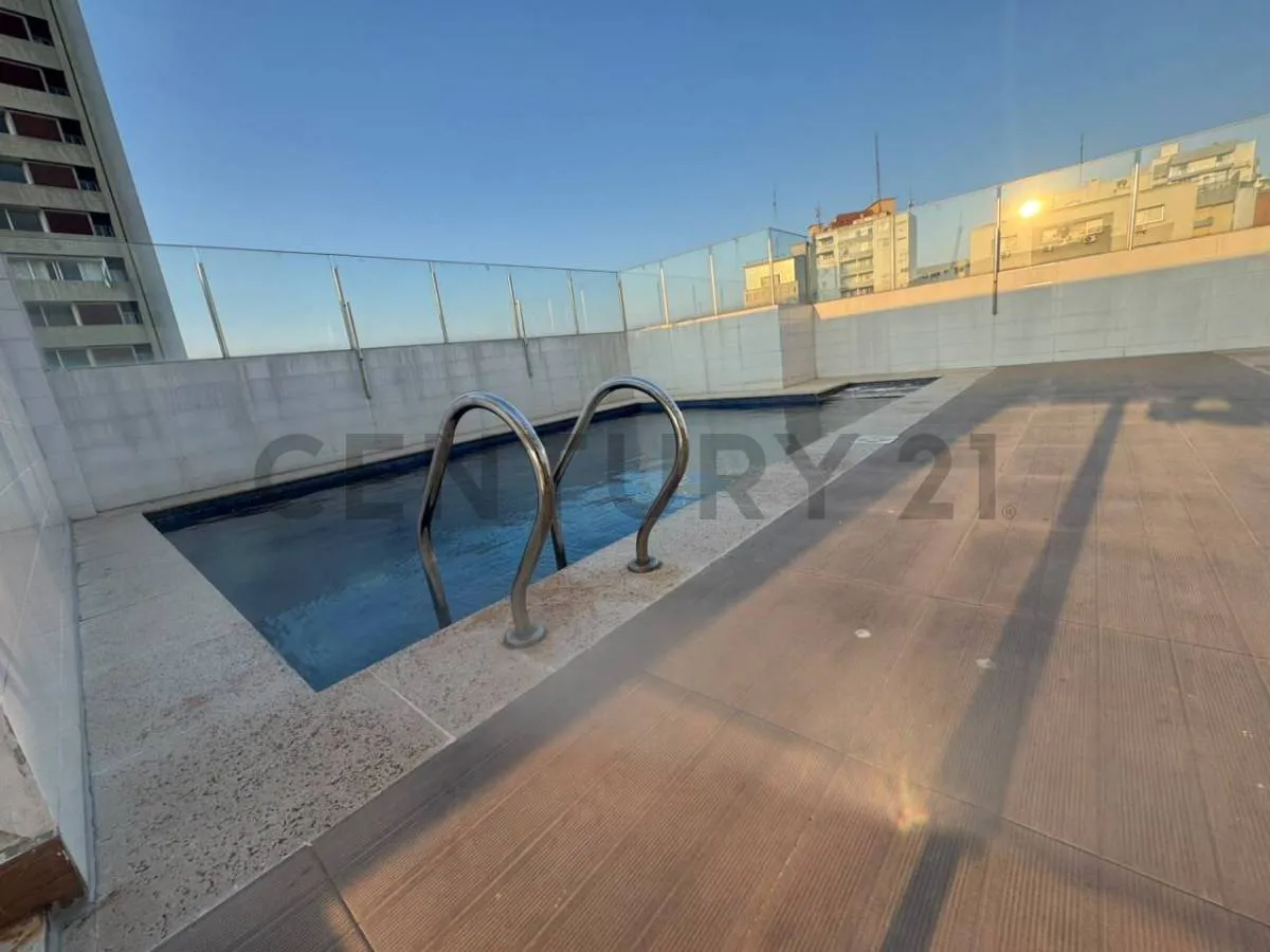 Foto 4 de Departamento 2 Dormitorios en Venta Edificio Irala 452