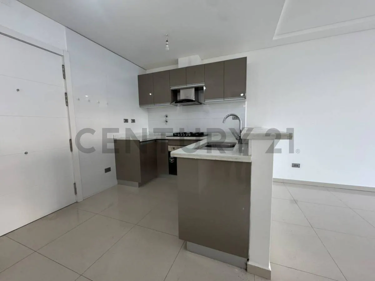 Foto 6 de Departamento 2 Dormitorios en Venta Edificio Irala 452