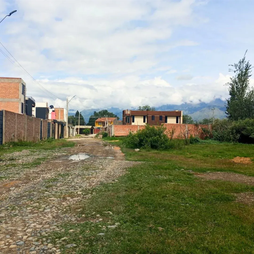 Foto 3 de Último Terreno De Futuro Residencial Colcapirhua Km 9 Prox. 4 Esquinas