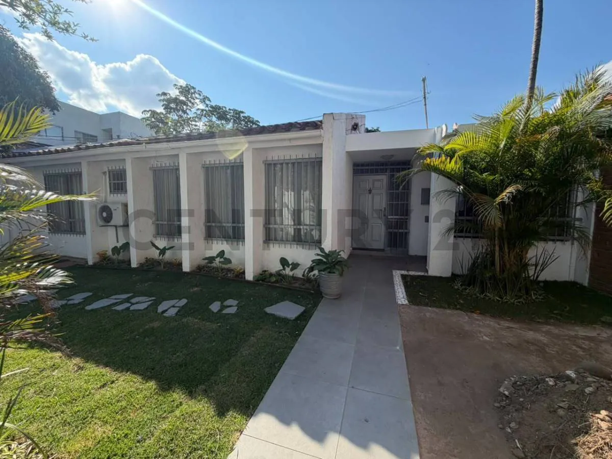 Foto 1 de Casa en Alquiler para Empresas