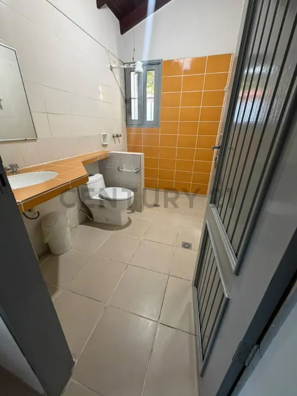 Foto 10 de Casa en Alquiler para Empresas