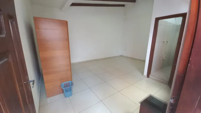 Foto 2 de Habitacion Con Baño Privado En Alquiler