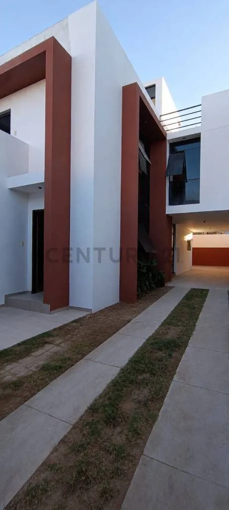Foto 1 de Casa en Venta Cerca a Aldeas Infantiles S.o.S.