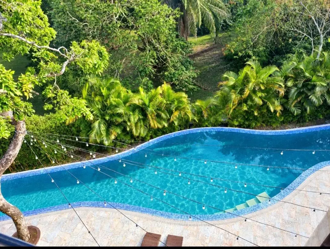Foto 7 de Lujosa Mansion Em Alquiler en Condominio Colinas del Urubo