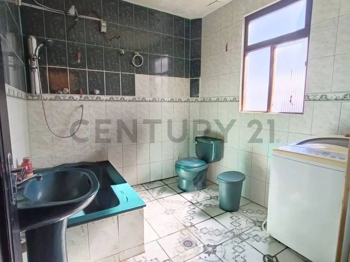 Foto 1 de Casa interior en venta en Calle Sucre 101, Zona Central