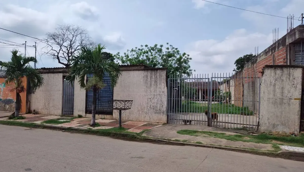 Foto 1 de Terreno en Venta