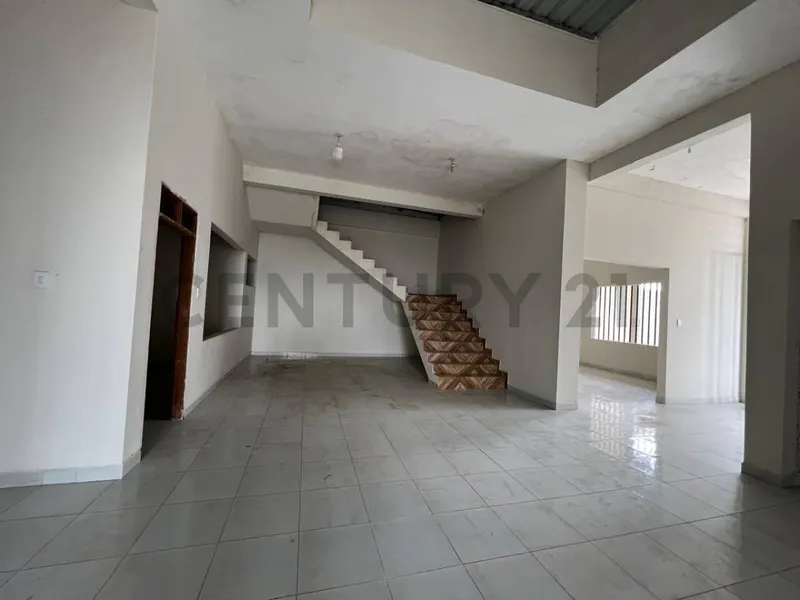 Foto 6 de Casa comercial en integración del norte cerca al mercado monumental