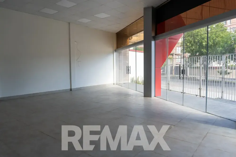 Foto 9 de Local Comercial en Alquiler Av. Chapare Km. 3