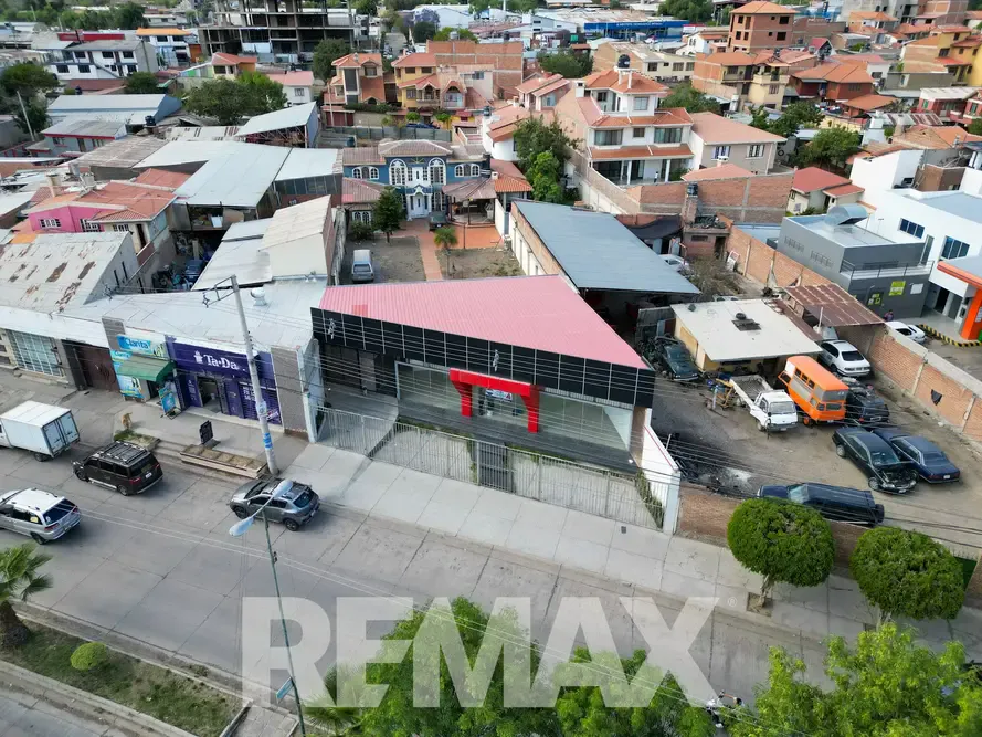 Foto 1 de Local Comercial en Alquiler Av. Chapare Km. 3