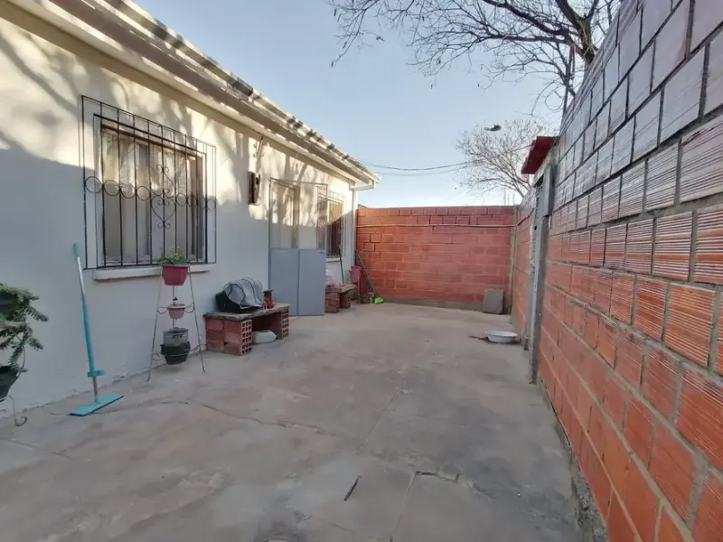 Foto 10 de Cómoda Casa en Alquiler de 2 Dormitorios con Amplio Jardín – Zona Torrecillas / Barrio Las Velas