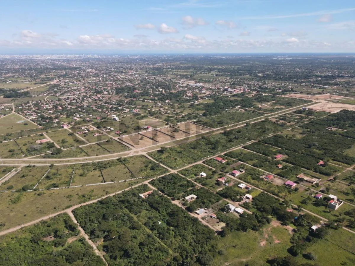Foto 6 de Terreno en Venta – Oportunidad de Inversión Urb Tavaguasu