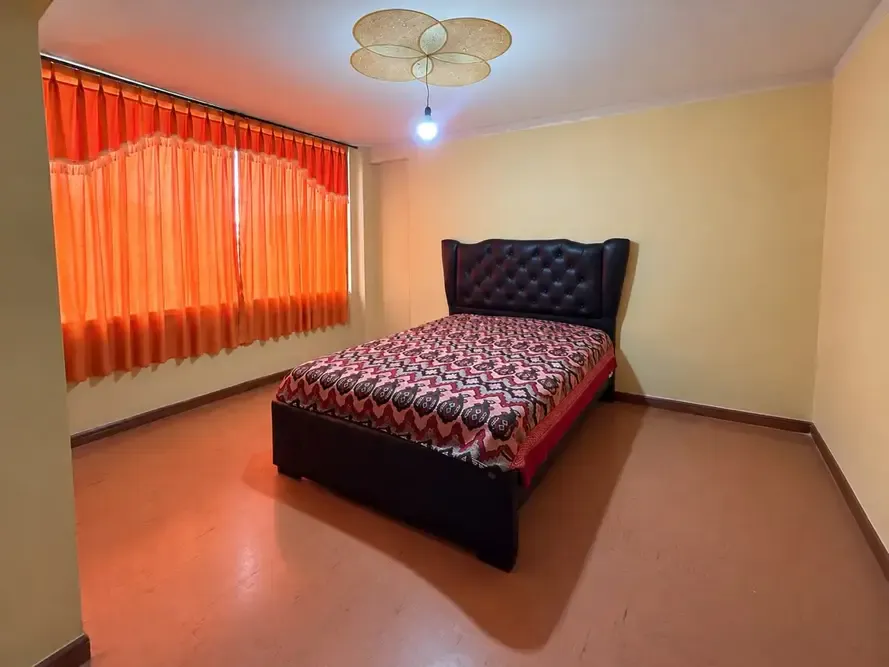 Foto 3 de Casa en Venta a Pasos de La Av Cochabamba