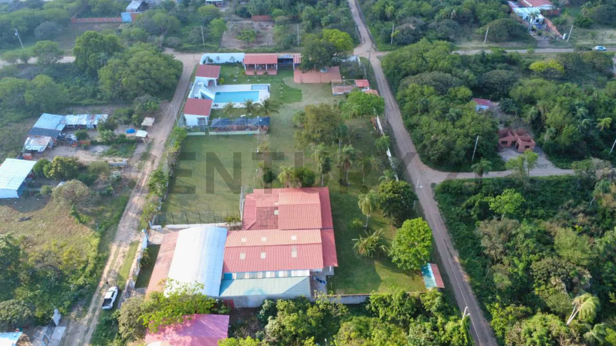 Foto 2 de Balneario en Venta | Cotoca